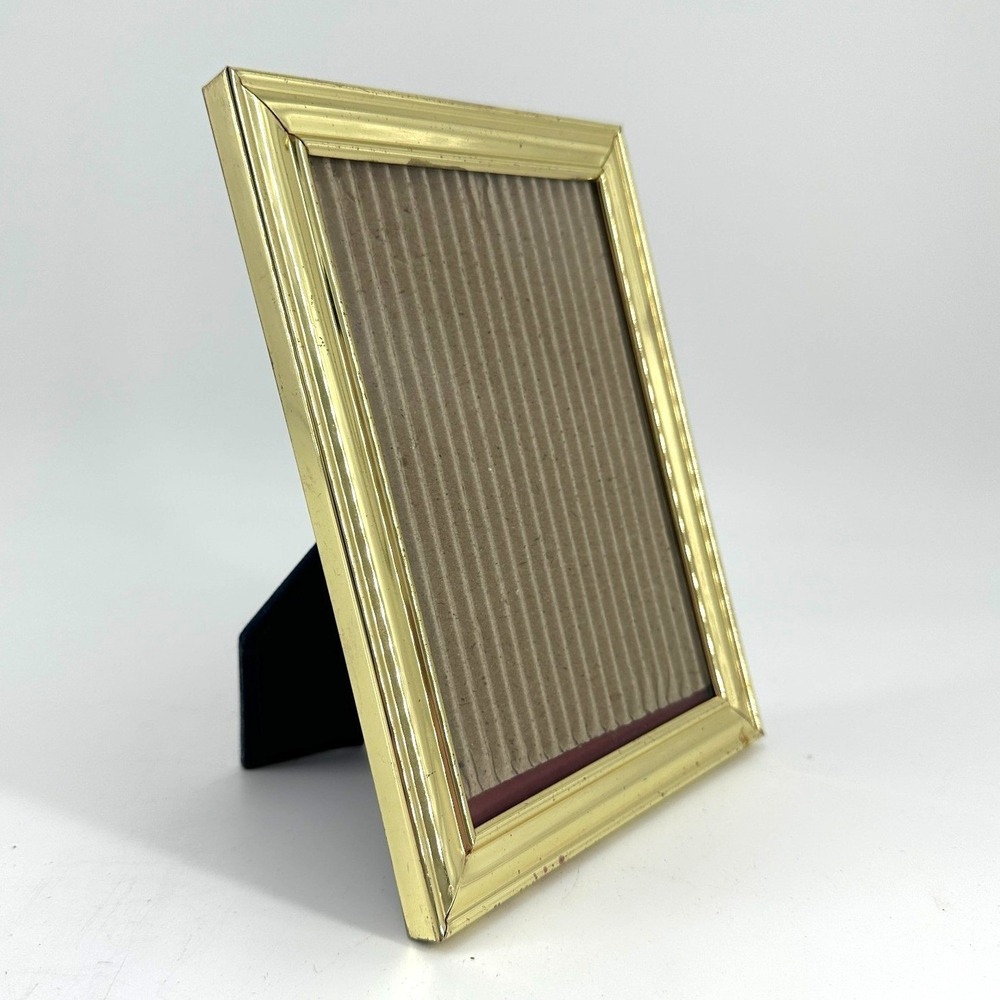 Vintage Gold-Tone Metal 5x7 Picture Frame Mid-Century Tabletop or Gallery Wall